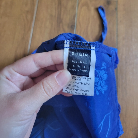 Shein Floral Print Crop Top - Picture 4 of 4